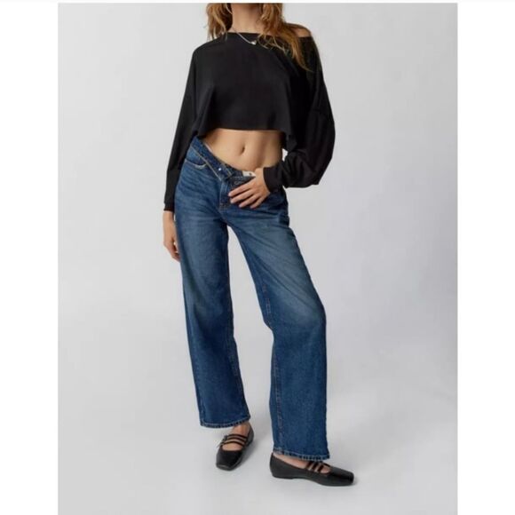 Urban Outfitters Out From Under Addison Cozy Cropped - Picture 9 of 14